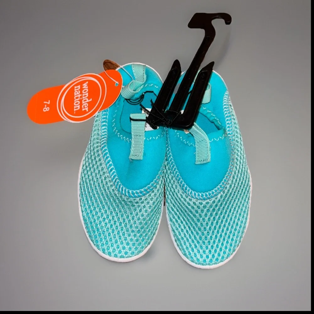 Wonder Nation Kid Aqua Sock Water Shoes EVA Insoles/Pull-Loop/Mandatory Fun Sock